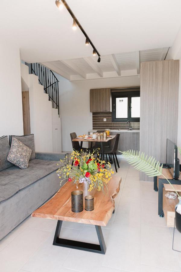 Ariti Luxury Apartment, Nikiana Buitenkant foto