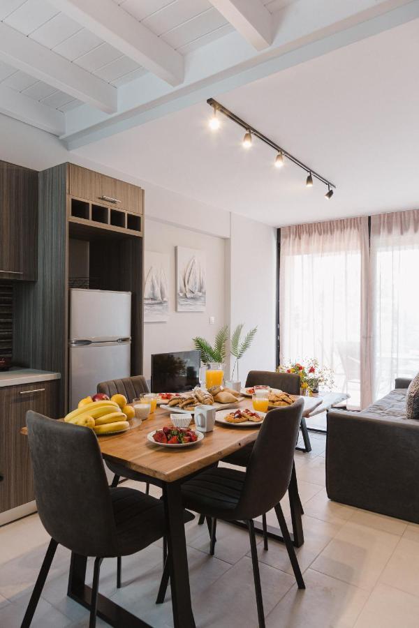 Ariti Luxury Apartment, Nikiana Buitenkant foto
